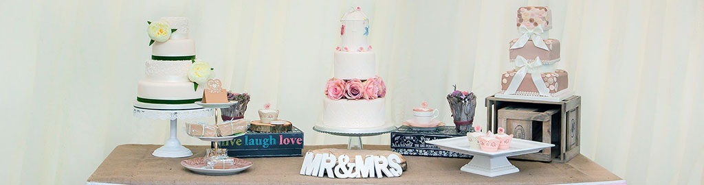 Wedding Cakes and more (Brecon, Hay on Wye, Powys, Herefordshire)