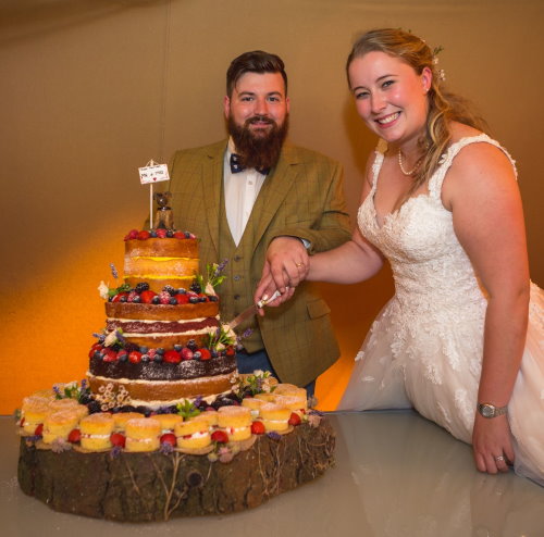 Amber & Kyrk's Wedding Cake